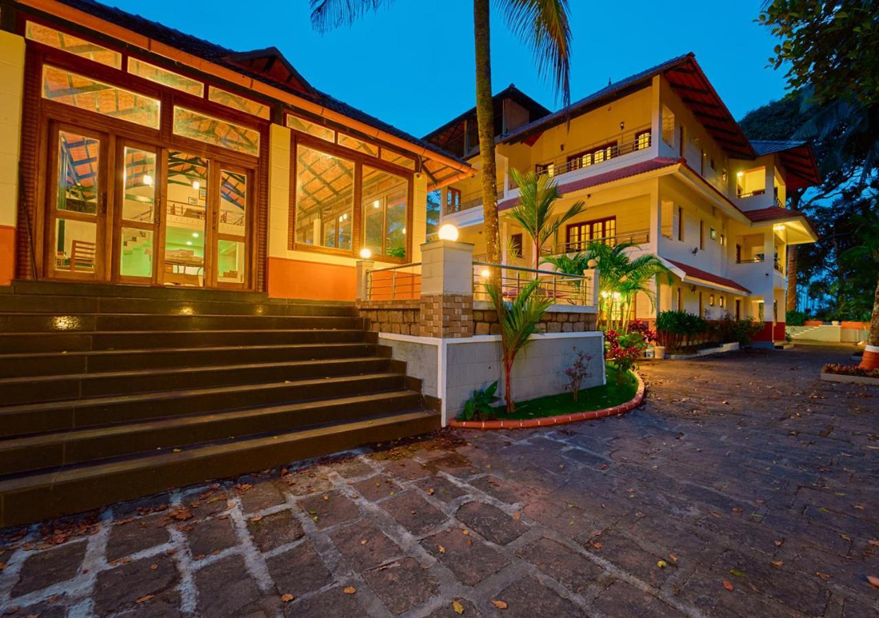 Ushasree Wayanad Heritage Premium Pool Resort By Voye Homes Ambalavayal Exterior photo
