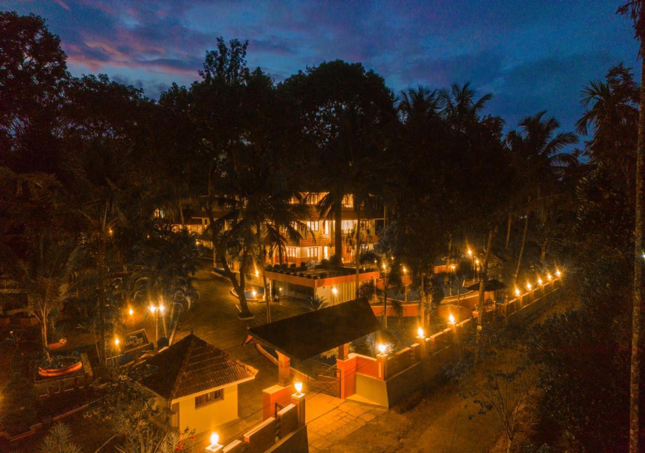 Ushasree Wayanad Heritage Premium Pool Resort By Voye Homes Ambalavayal Exterior photo