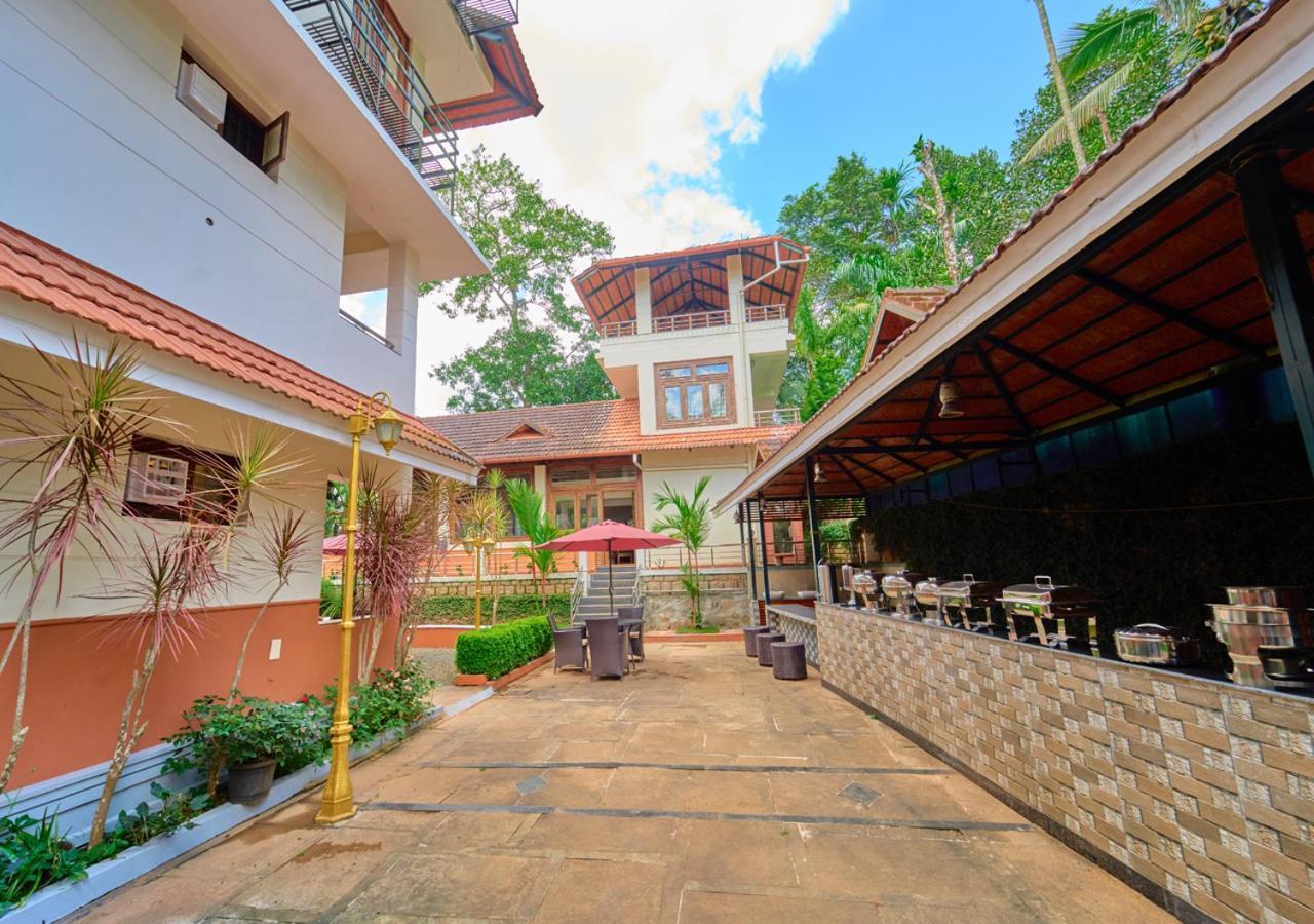 Ushasree Wayanad Heritage Premium Pool Resort By Voye Homes Ambalavayal Exterior photo