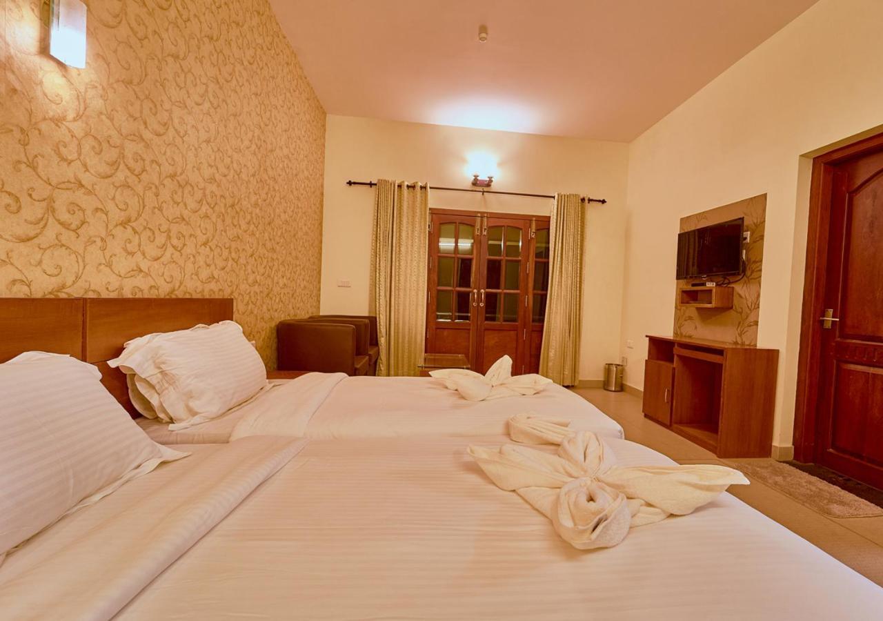 Ushasree Wayanad Heritage Premium Pool Resort By Voye Homes Ambalavayal Exterior photo