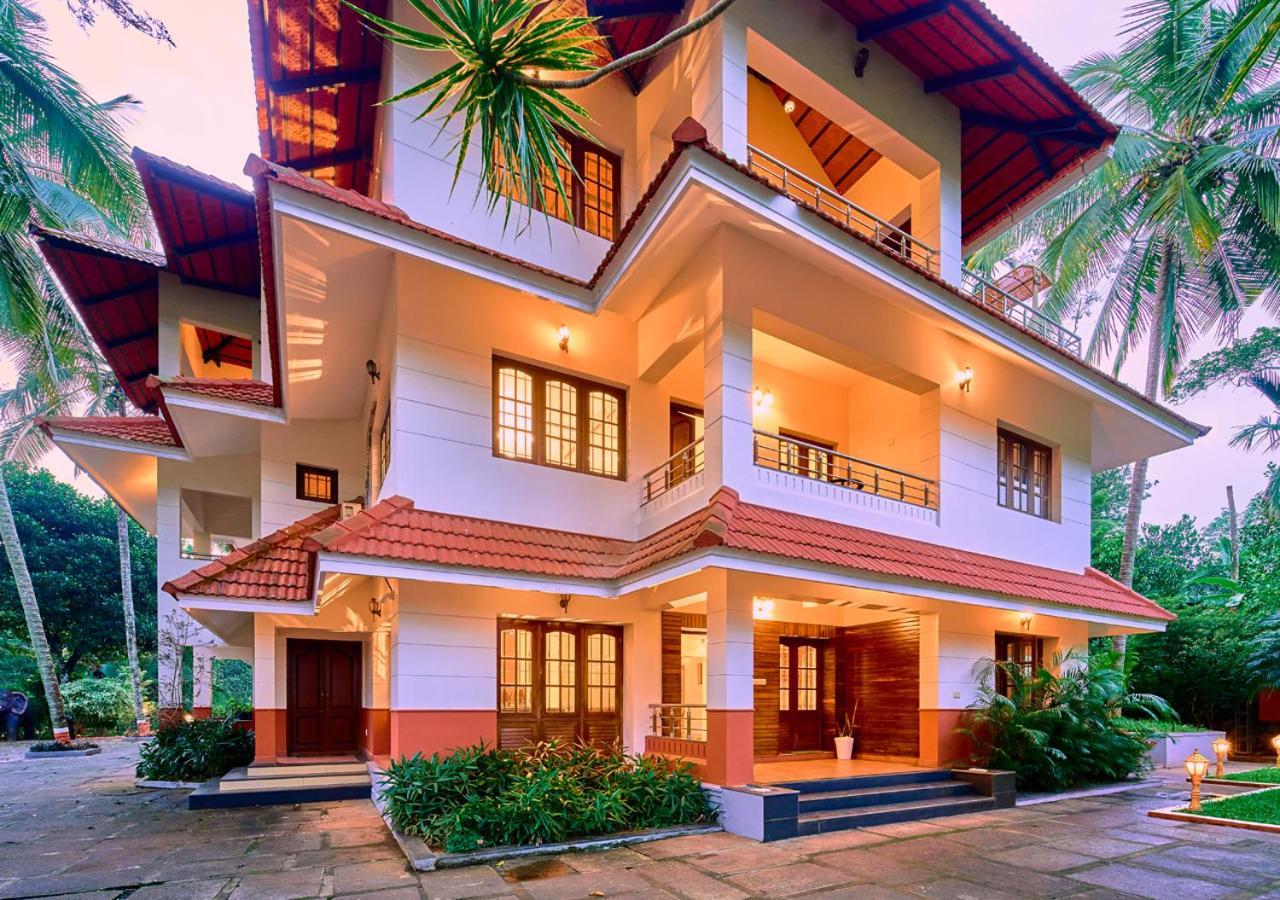 Ushasree Wayanad Heritage Premium Pool Resort By Voye Homes Ambalavayal Exterior photo