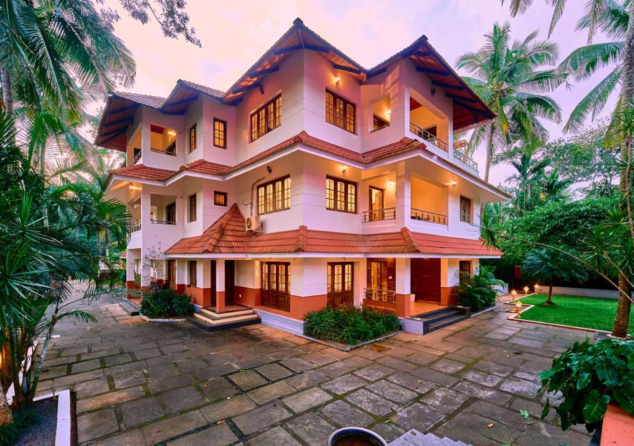 Ushasree Wayanad Heritage Premium Pool Resort By Voye Homes Ambalavayal Exterior photo